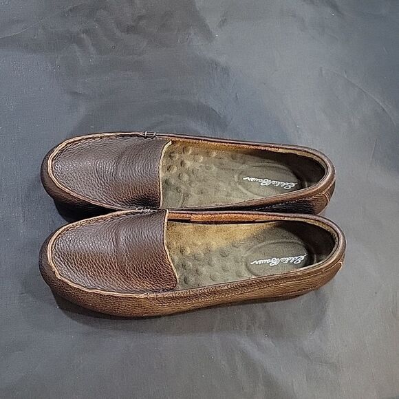 BRAND NEW EDDIE BOWER WOMEN"S ROUND TOE SLIP-ON LEATHER FLAT - Picture 6 of 14